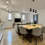 Luna * Jelenia Góra