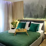 Luna Apartment *