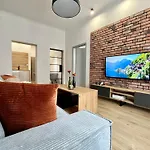 Apartment Luna *