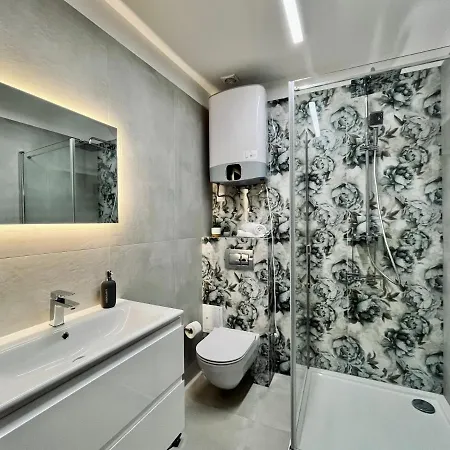 Luna Appartement *