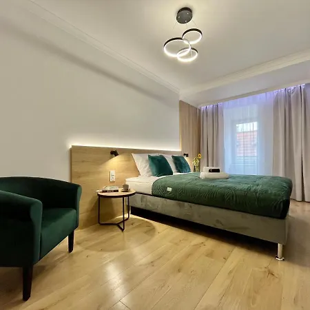 Luna Appartement *