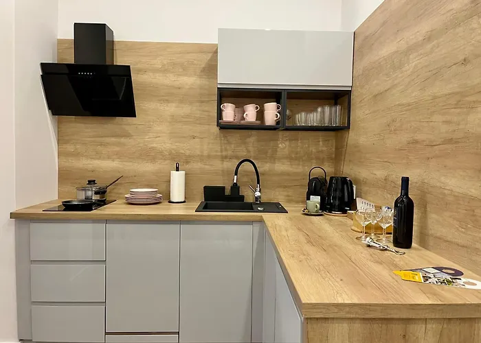 Luna * Jelenia Góra